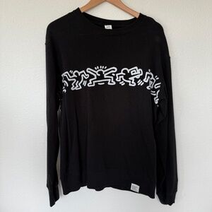 Uniqlo Keith Haring Black and White Crewneck Sweatshirt Large